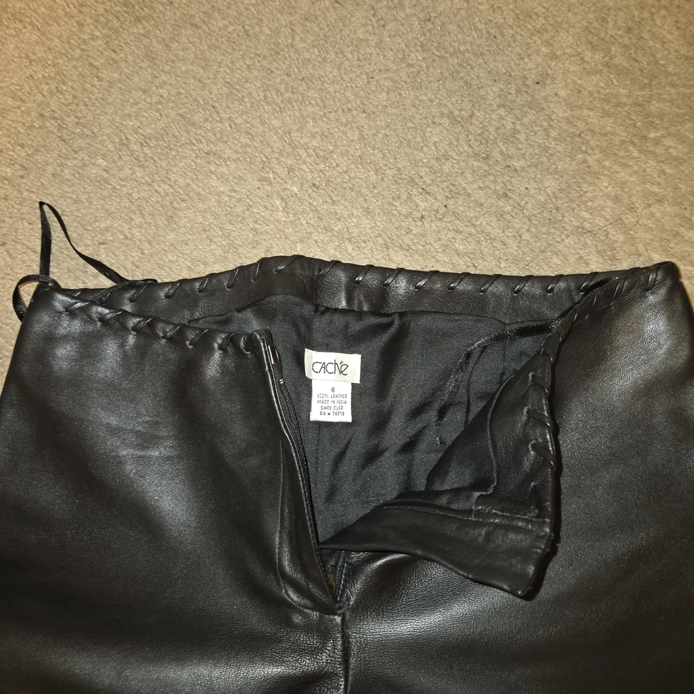 Cache Women's Dark Leather Flare Pants - Picture 5 of 9